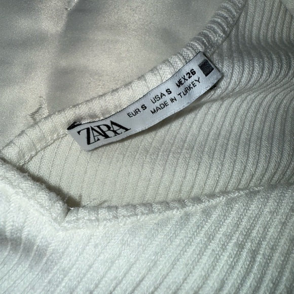 Zara White Open Shoulder Crop Top - Picture 4 of 4